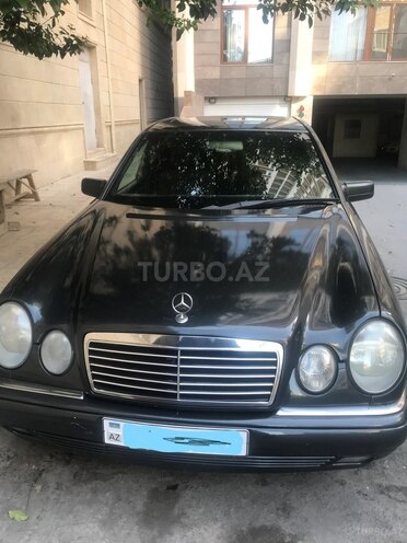 Mercedes E 230 1995, 370,000 km - 2.3 l - Bakı
