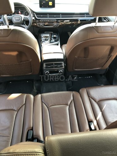 Audi Q7 2017, 74,000 km - 2.0 л - Bakı