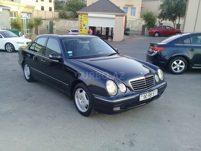 Mercedes E 240 2000, 295,000 km - 2.6 l - Bakı