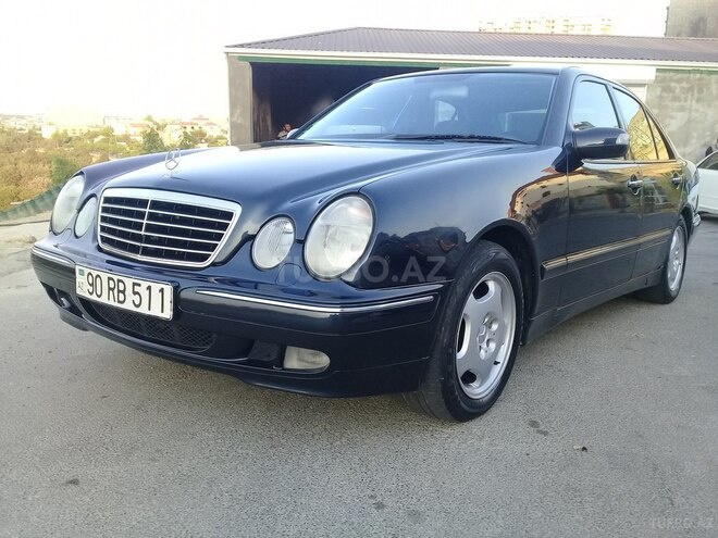 Mercedes E 240 2000, 295,000 km - 2.6 l - Bakı