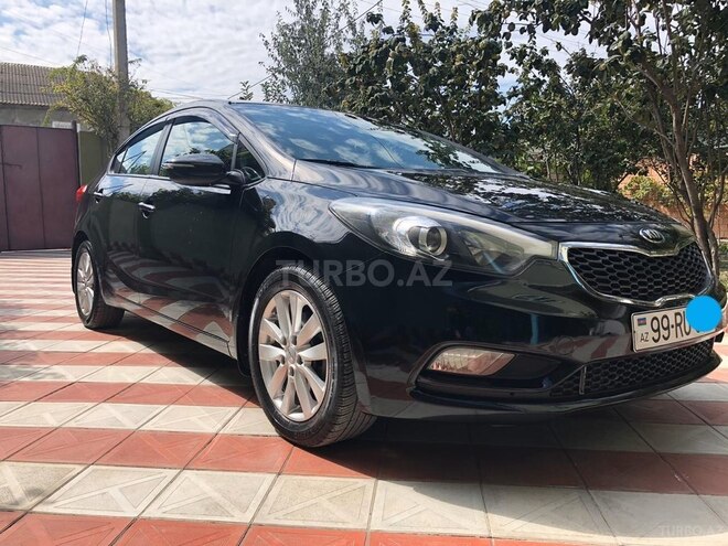 Kia Cerato 2014, 103,000 km - 1.8 l - Ucar