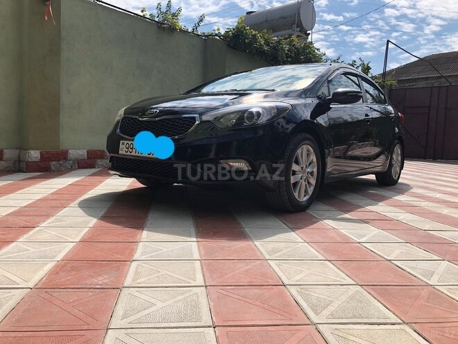Kia Cerato 2014, 103,000 km - 1.8 l - Ucar
