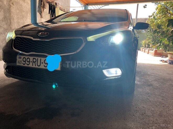 Kia Cerato 2014, 103,000 km - 1.8 l - Ucar