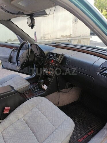 Mercedes C 280 1995, 395,310 km - 2.8 l - Bakı