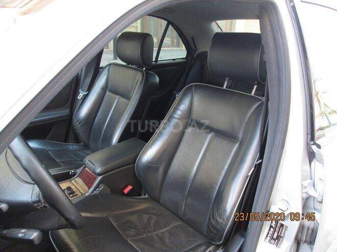 Mercedes E 270 2001, 360,000 km - 2.7 l - Bakı