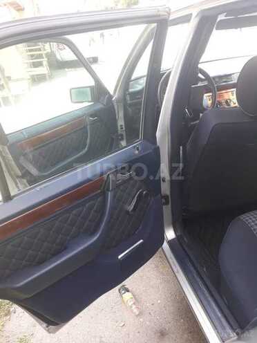 Mercedes E 220 1995, 454,050 km - 2.2 l - Bakı