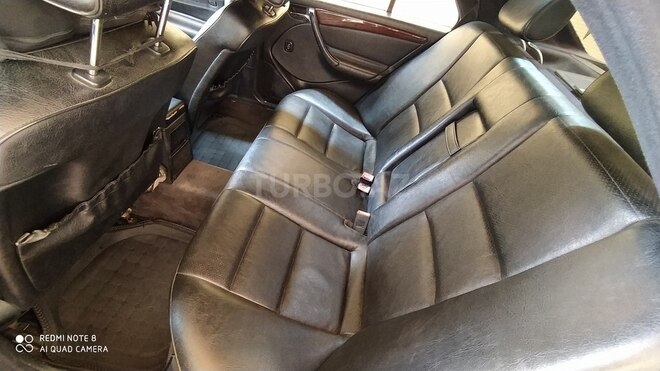 Mercedes C 230 1997, 229,631 km - 2.3 л - Gəncə