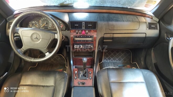 Mercedes C 230 1997, 229,631 km - 2.3 л - Gəncə