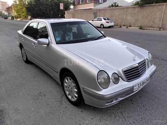 Mercedes E 240 2000, 200,000 km - 2.6 l - Bakı