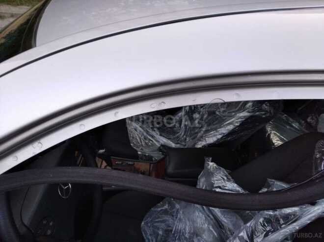 Mercedes E 240 2000, 200,000 km - 2.6 l - Bakı