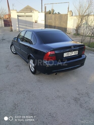 Opel Vectra 1999, 220,000 km - 1.6 l - Bakı