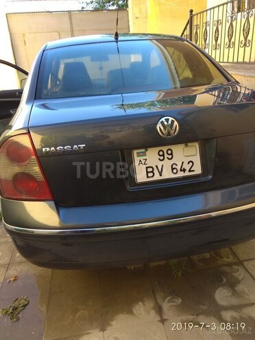 Volkswagen Passat 2003, 333,000 km - 1.8 l - Bakı