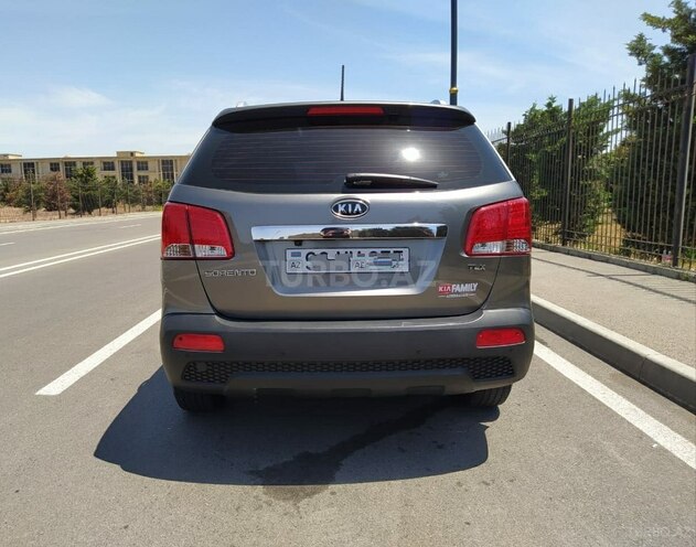 Kia Sorento 2009, 163,000 km - 2.2 l - Bakı