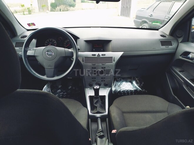 Opel Astra 2009, 212,599 km - 1.4 l - Bakı
