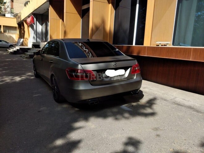 Mercedes E 220 2010, 220,000 km - 2.2 l - Bakı
