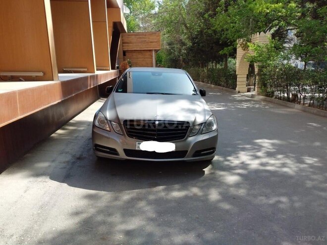 Mercedes E 220 2010, 220,000 km - 2.2 l - Bakı