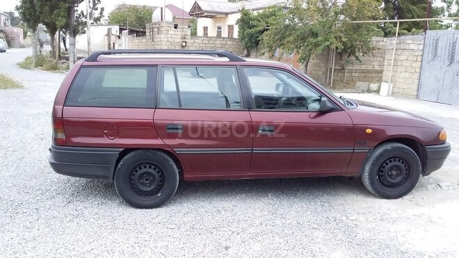 Opel Astra 1995, 473,533 km - 1.6 l - Bakı