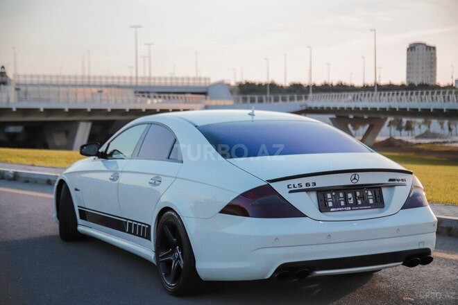 Mercedes CLS 63 AMG 2008, 142,500 km - 6.2 л - Bakı