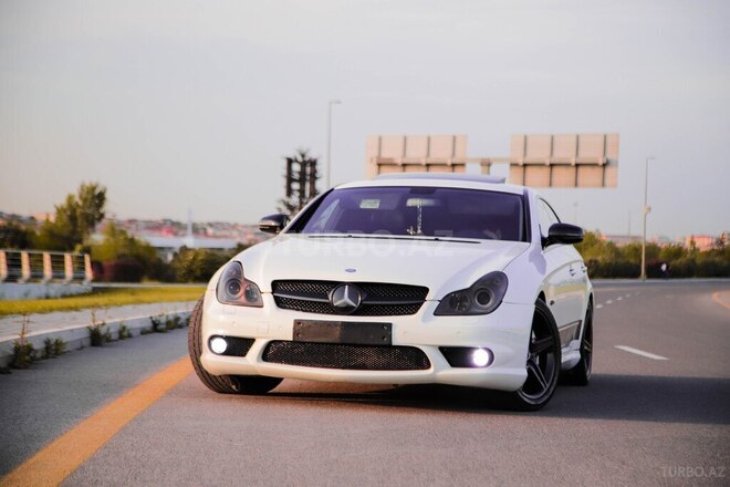 Mercedes CLS 63 AMG 2008, 142,500 km - 6.2 л - Bakı