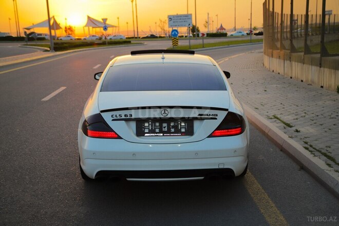 Mercedes CLS 63 AMG 2008, 142,500 km - 6.2 л - Bakı