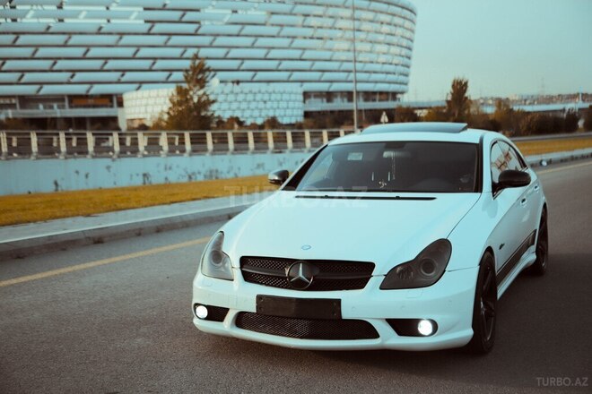 Mercedes CLS 63 AMG 2008, 142,500 km - 6.2 л - Bakı