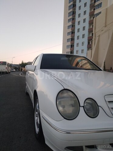 Mercedes E 320 2000, 357,500 km - 3.2 л - Bakı