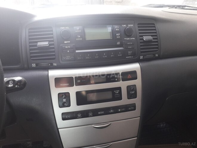 Toyota Corolla 2005, 242,304 km - 1.4 l - Sumqayıt