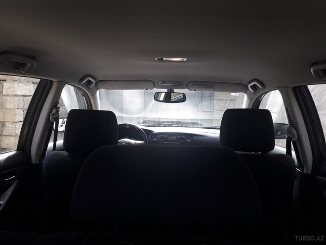 Toyota Corolla 2005, 242,304 km - 1.4 l - Sumqayıt
