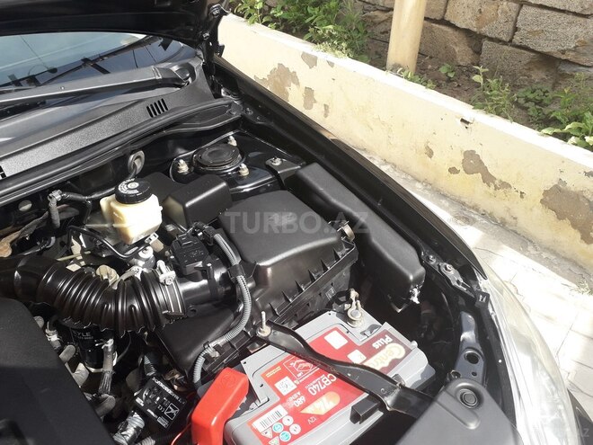 Toyota Corolla 2005, 242,304 km - 1.4 l - Sumqayıt