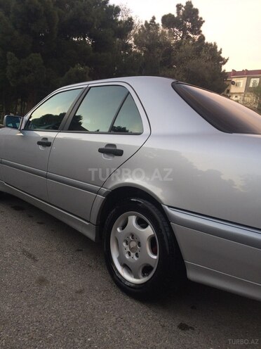 Mercedes C 200 2000, 156,000 km - 2.0 l - Sumqayıt