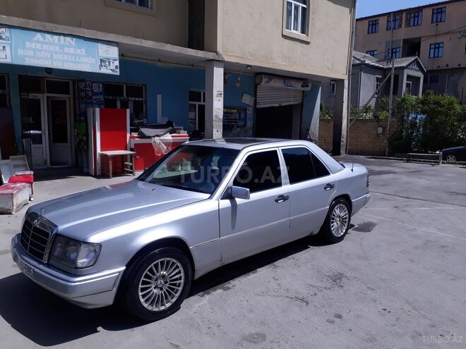 Mercedes E 250 1992, 174,565 km - 2.5 л - Bakı
