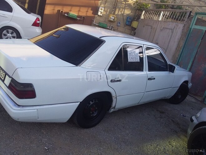 Mercedes E 200 1993, 458,796 km - 2.0 l - Bakı