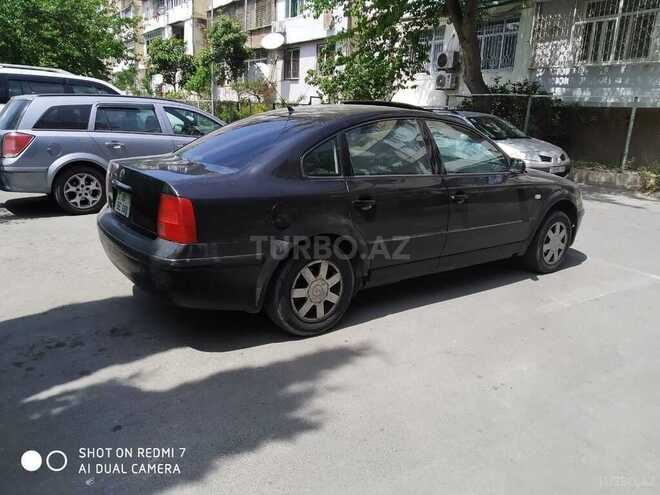 Volkswagen Passat 1999, 305,000 km - 1.8 l - Bakı