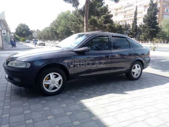 Opel Vectra 1996, 365,000 km - 1.6 l - Sumqayıt
