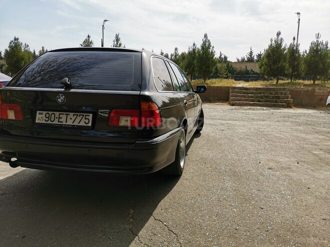 BMW 525 2001, 308,000 km - 2.5 l - Bakı
