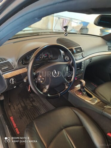Mercedes E 320 2003, 480,000 km - 3.2 l - Bakı