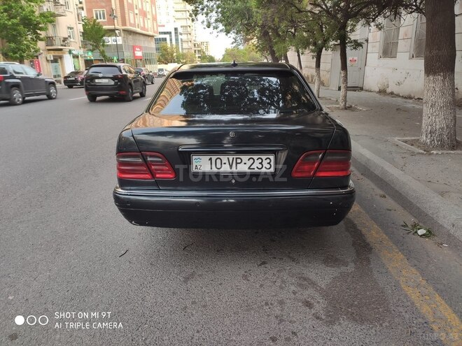 Mercedes E 200 1998, 500,000 km - 2.0 l - Bakı
