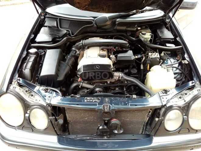 Mercedes E 230 1997, 480,000 km - 2.3 л - Bakı