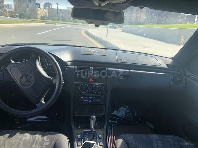 Mercedes E 280 1996, 380,000 km - 2.8 l - Bakı