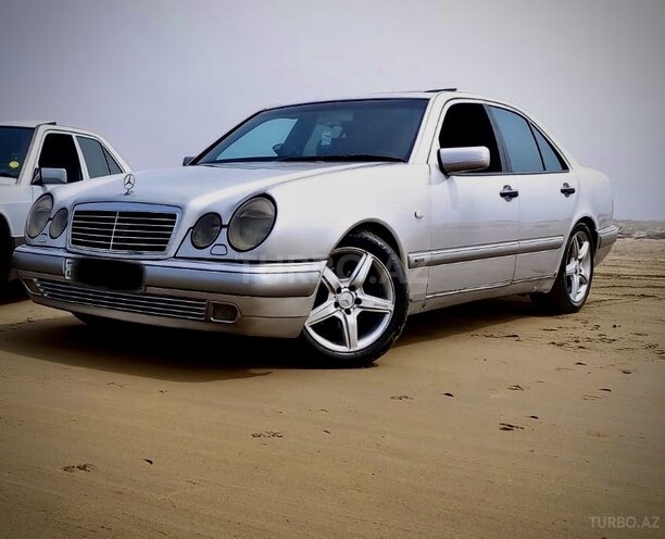 Mercedes E 280 1996, 380,000 km - 2.8 l - Bakı