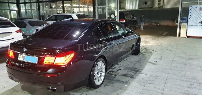 BMW 750 2011, 132,000 km - 4.4 l - Bakı