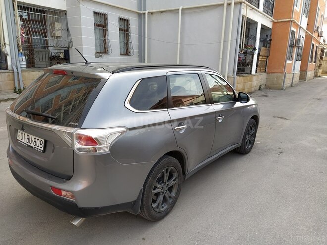 Mitsubishi Outlander 2013, 161,000 km - 3.0 l - Bakı