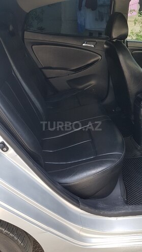 Hyundai Accent 2011, 230,000 km - 1.6 л - Bakı