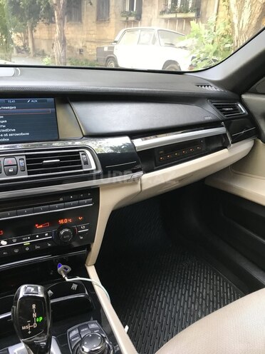 BMW 750 2009, 185,000 km - 4.4 l - Bakı