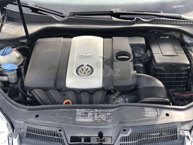Volkswagen Jetta 2005, 193,000 km - 2.5 l - Bakı