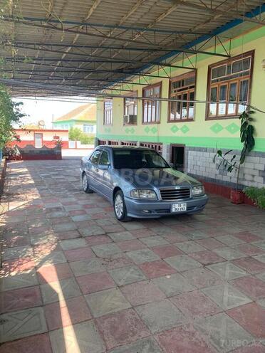 Mercedes C 220 1994, 317,840 km - 2.2 л - Cəlilabad