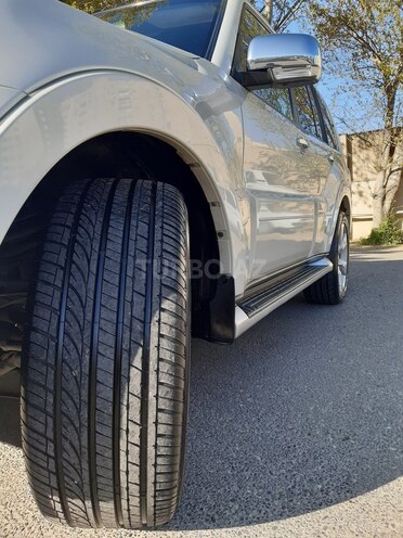 Mitsubishi Pajero 2008, 230,000 km - 3.2 л - Bakı