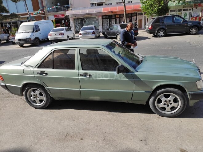 Mercedes 190 1992, 394,400 km - 2.0 л - Bakı