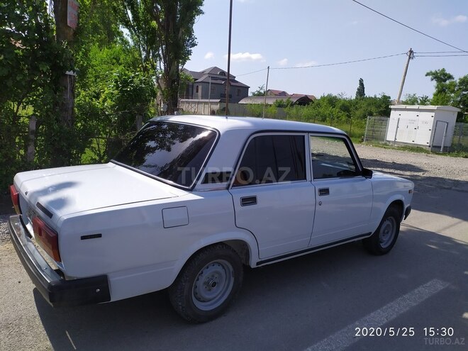 LADA (VAZ) 2107 2003, 110,000 km - 1.6 л - Quba