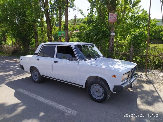 LADA (VAZ) 2107 2003, 110,000 km - 1.6 л - Quba